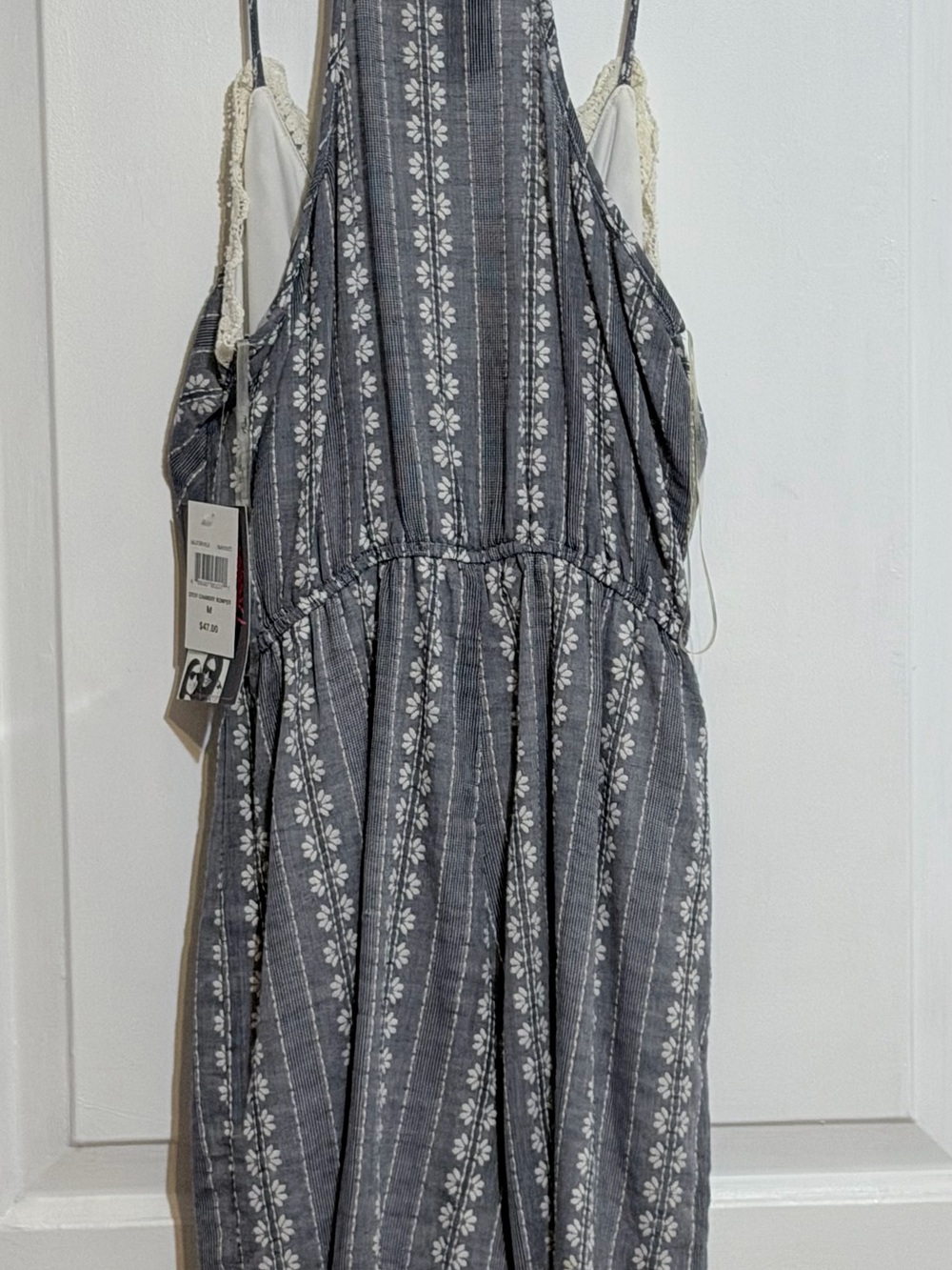 Riviera Gray and White Geometric Floral Lace-Trim Romper - Picture 7 of 9